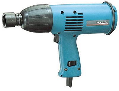 Masina de insurubat cu impact Makita 6905H