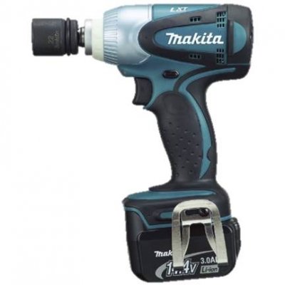 Masina de insurubat cu impact, cu acumulator Makita BTW250RFE