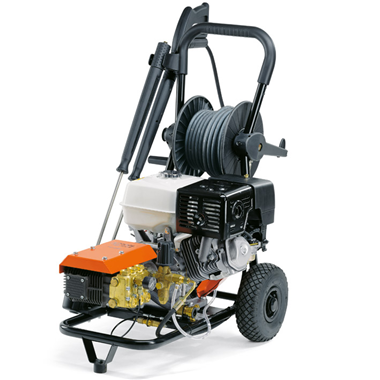 Utilaj de curatat cu inalta presiune RB 402 PLUS